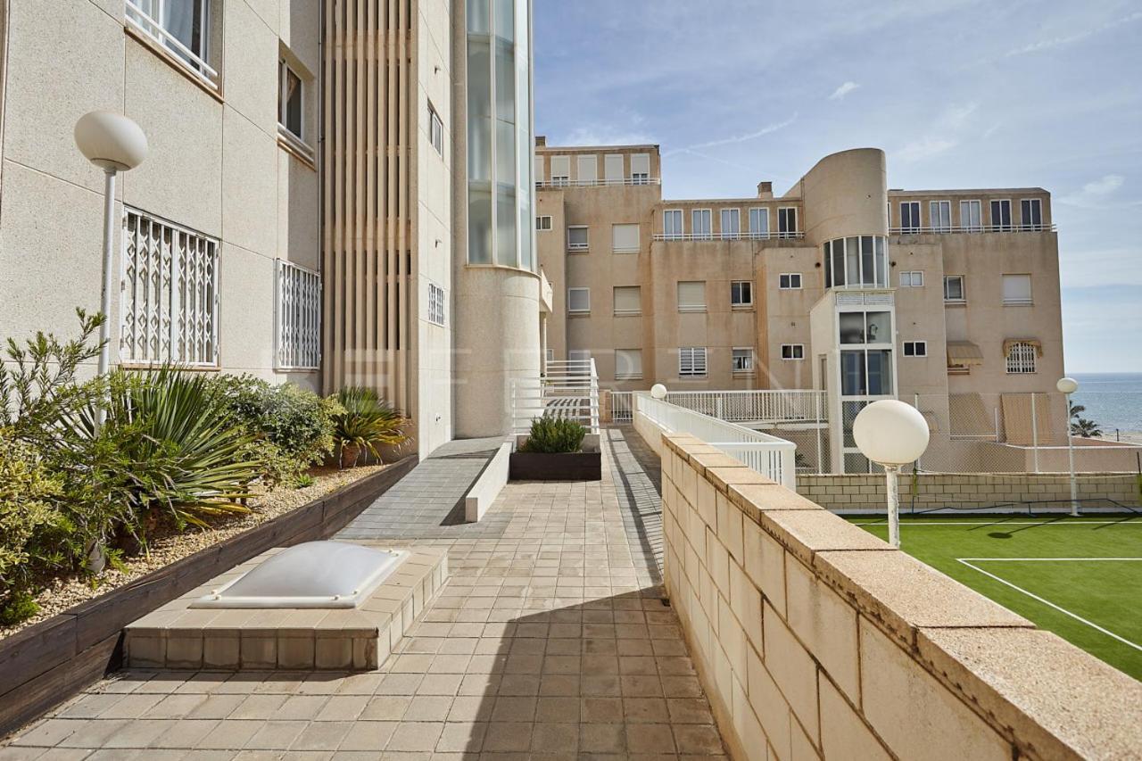 Beferent La Solana Playa Muchavista Apartman El Campello Kültér fotó