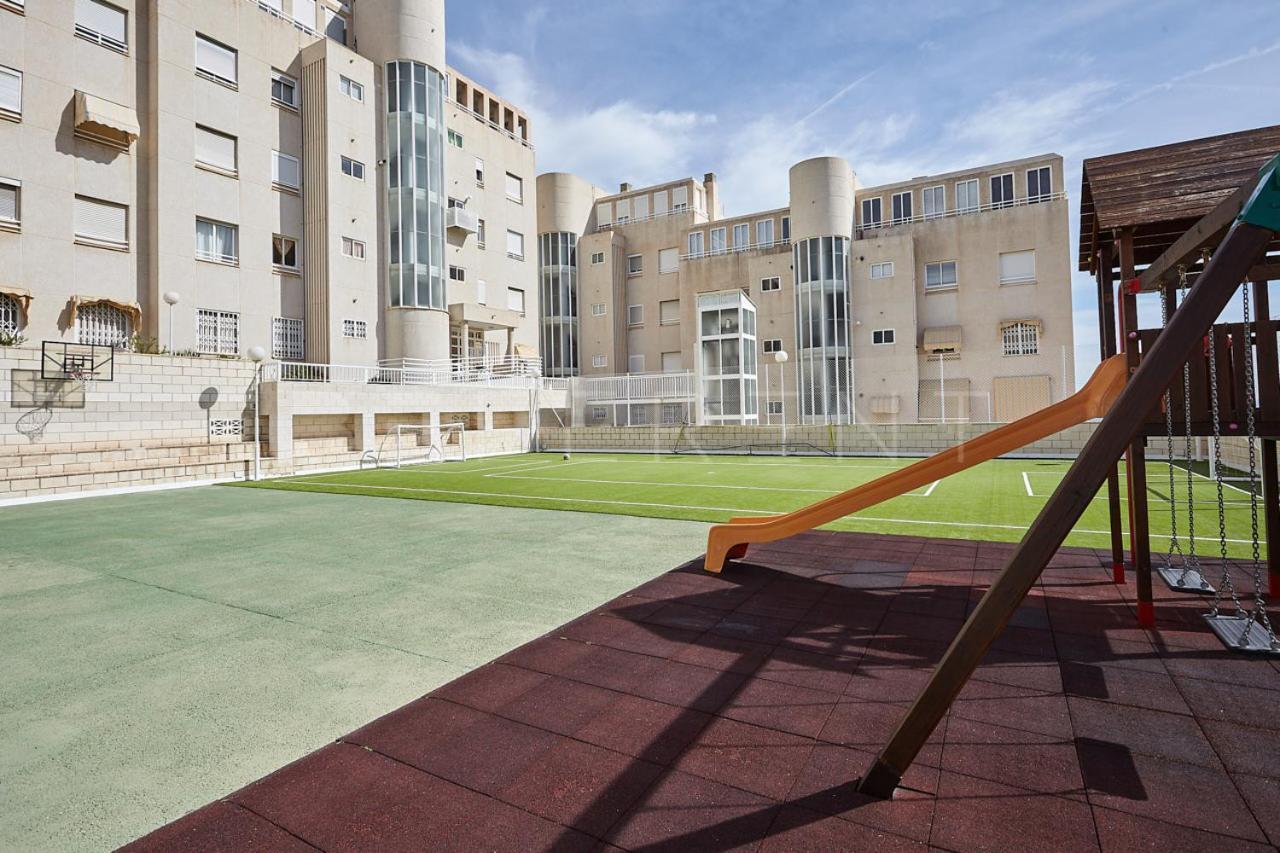 Beferent La Solana Playa Muchavista Apartman El Campello Kültér fotó